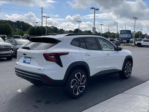 2025 Chevrolet Trax FWD 2RS