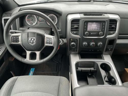 2023 RAM 1500 Classic Warlock Crew Cab 4x4 5'7' Box