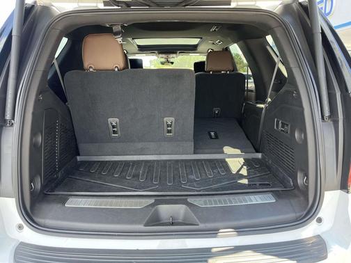 2021 Chevrolet Tahoe 4WD High Country