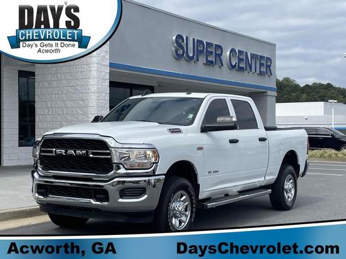 2022 RAM 2500 Tradesman Crew Cab 4x4 6'4' Box