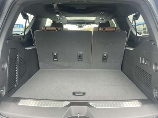 2026 Chevrolet Suburban High Country, 4WD