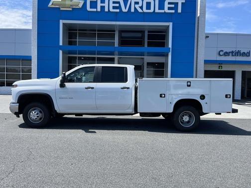 2025 Chevrolet Silverado 3500 WT