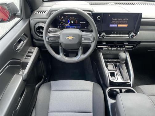 2025 Chevrolet Colorado WT