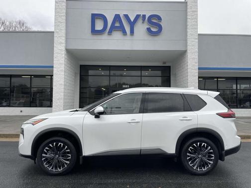 2025 Nissan Rogue SL