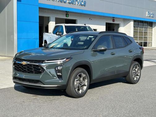 Cypress Gray 2026 Chevrolet Trax LT