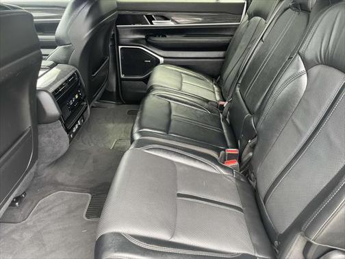 2022 Jeep Wagoneer Series III 4x4