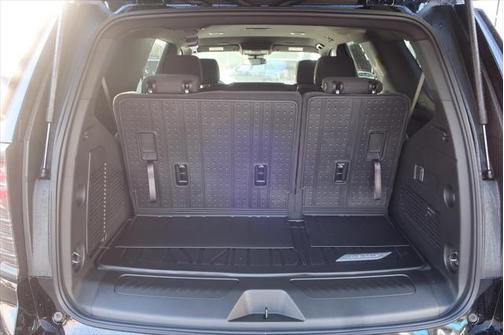 2025 Chevrolet Tahoe LS