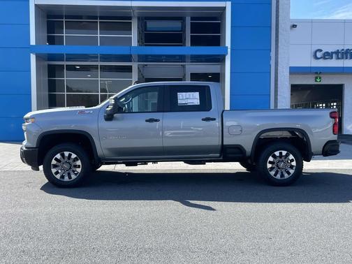 2026 Chevrolet Silverado 2500 Custom