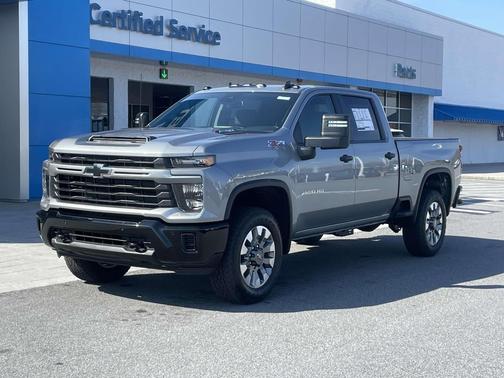 2026 Chevrolet Silverado 2500 Custom