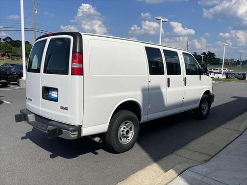 2023 GMC Savana 2500 Work Van