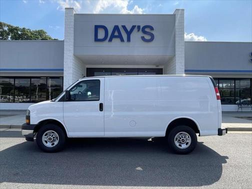 2023 GMC Savana 2500 Work Van