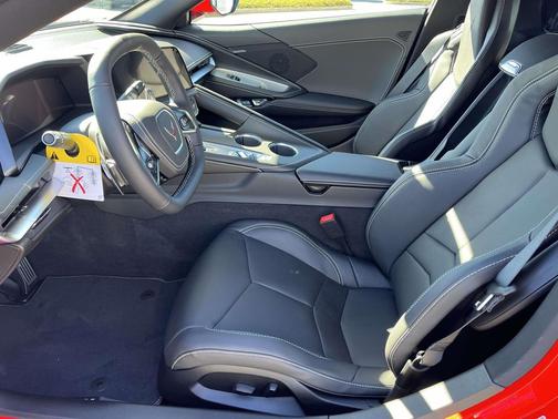 2026 Chevrolet Corvette Stingray w/1LT