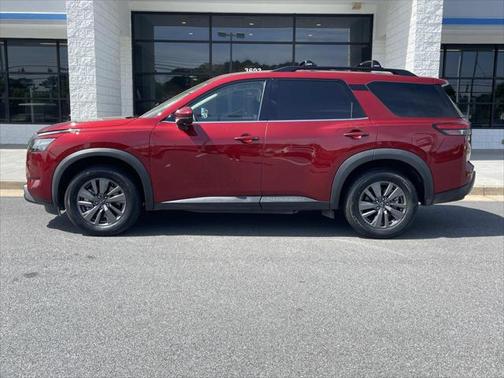 2023 Nissan Pathfinder SV FWD