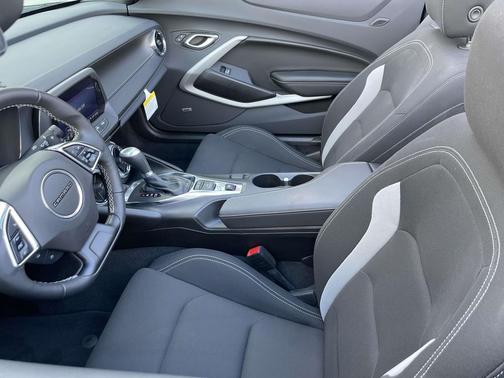 2023 Chevrolet Camaro LT1