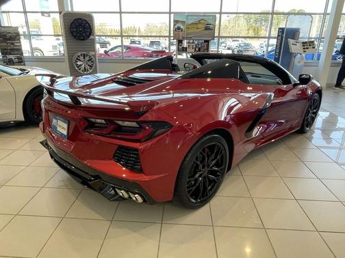 2026 Chevrolet Corvette Stingray w/2LT