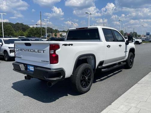 2025 Chevrolet Silverado 2500 Custom