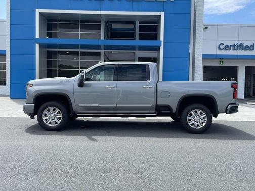 2025 Chevrolet Silverado 2500 High Country