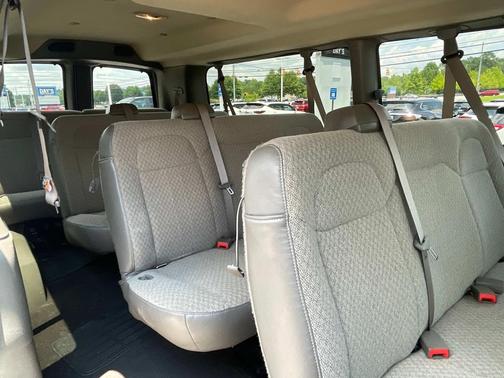 2024 Chevrolet Express 3500 RWD 3500 Extended Wheelbase LS