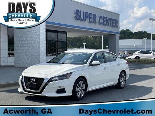 2022 Nissan Altima S FWD