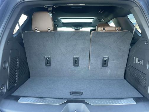 2024 Chevrolet Tahoe 4WD High Country