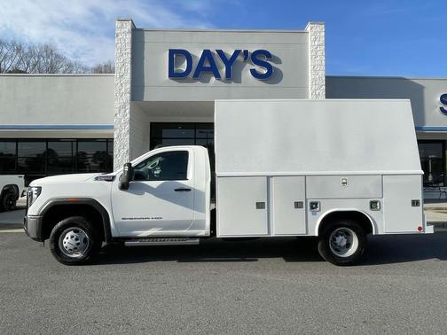 2024 GMC Sierra 3500 Base