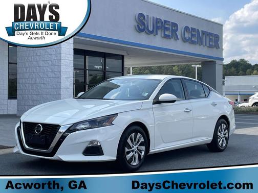 2022 Nissan Altima S FWD