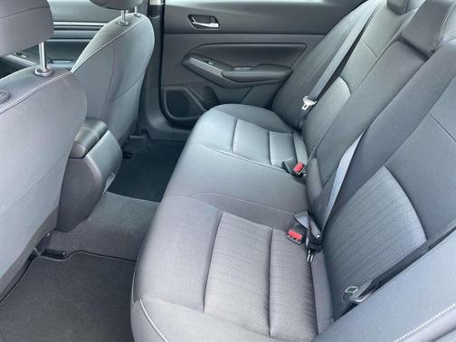 2022 Nissan Altima S FWD