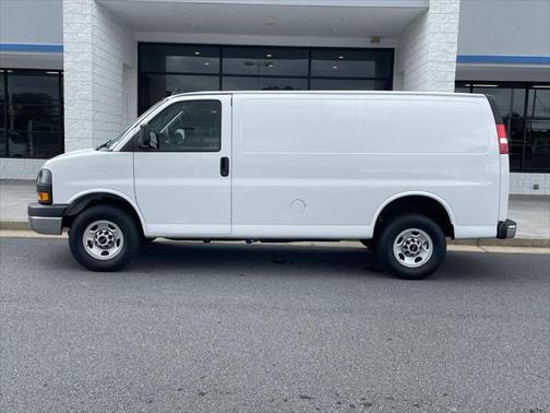 2023 GMC Savana 2500 Work Van