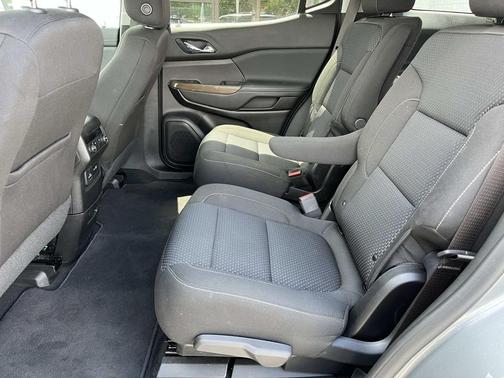 2023 GMC Acadia FWD SLE