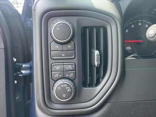 2025 Chevrolet Silverado 2500 Custom