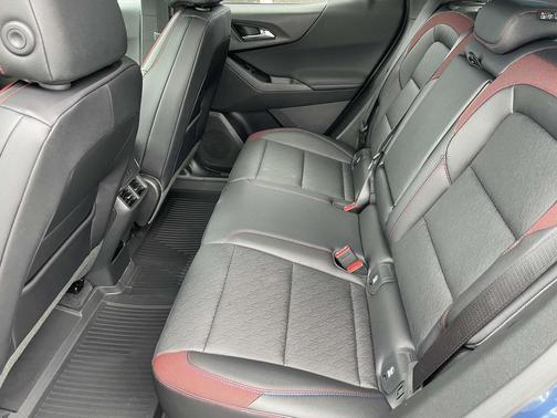 2026 Chevrolet Equinox FWD RS