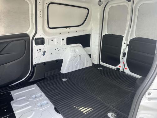 2022 RAM ProMaster City Tradesman