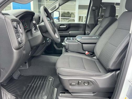 2025 Chevrolet Silverado 2500 Custom