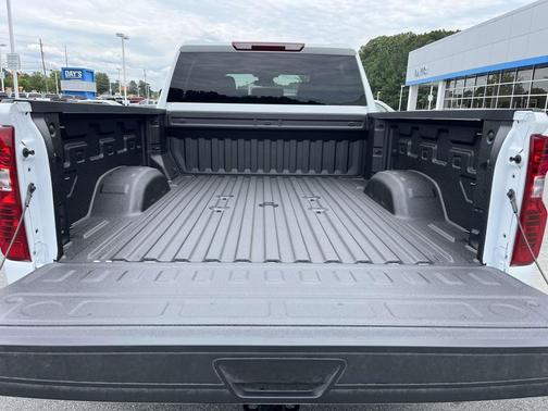 2025 Chevrolet Silverado 2500 Custom