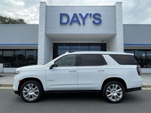 2022 Chevrolet Tahoe 4WD High Country