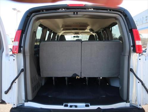 2023 Chevrolet Express 3500 RWD 3500 Regular Wheelbase LS