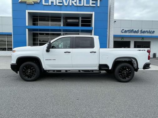 2026 Chevrolet Silverado 2500 Custom