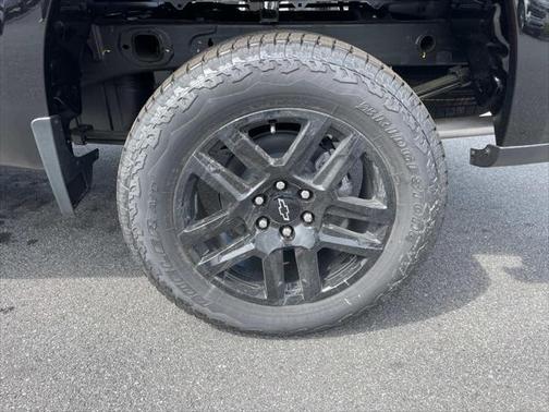 2025 Chevrolet Silverado 1500 Custom Trail Boss