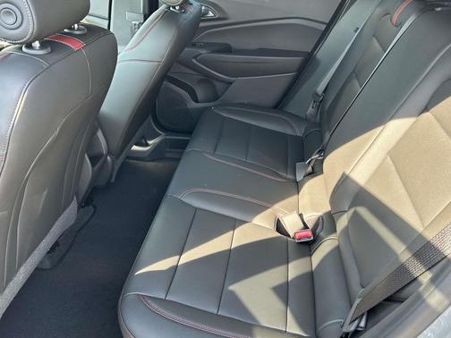 Sterling Gray Metallic 2026 Chevrolet Trax FWD 2RS