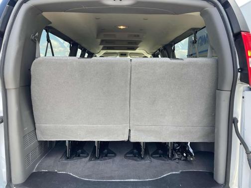 2024 Chevrolet Express 3500 RWD 3500 Extended Wheelbase LS