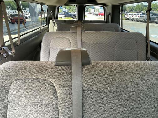 2024 Chevrolet Express 3500 RWD 3500 Extended Wheelbase LS