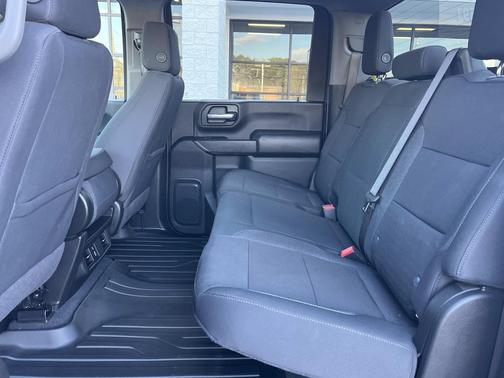 2024 Chevrolet Silverado 2500 Custom