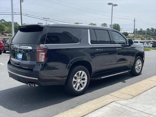 2023 Chevrolet Suburban Premier