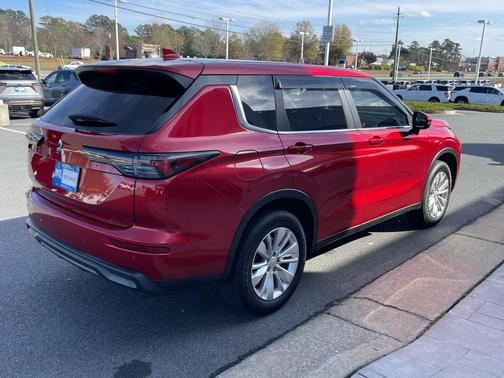2025 Mitsubishi Outlander ES 2.5 2WD