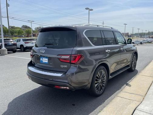 2024 INFINITI QX80 SENSORY AWD