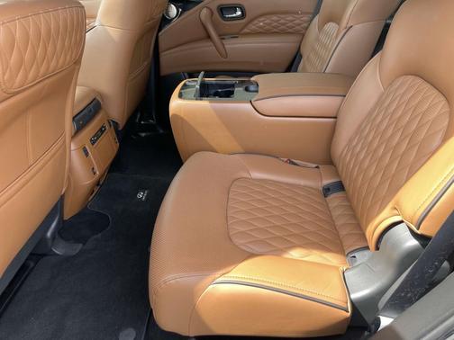 2024 INFINITI QX80 SENSORY AWD