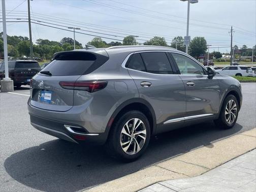 2022 Buick Envision FWD Essence