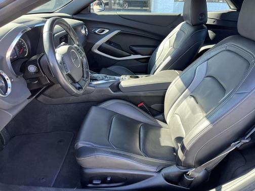 2023 Chevrolet Camaro 2LT