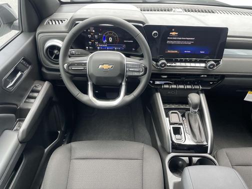 2025 Chevrolet Colorado LT