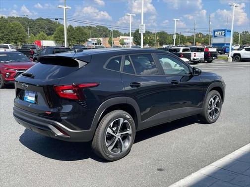 2025 Chevrolet Trax FWD 1RS